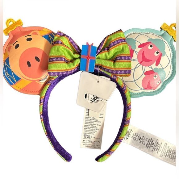 NWT Disney Minnie Ear Headband - 2022 Merry Pixar Christmas - Picture 3 of 3
